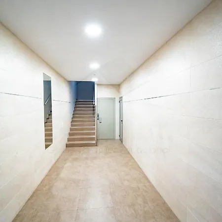 Brooklyn Apartment *